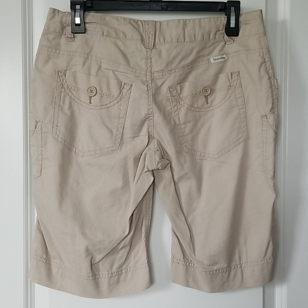 NWOT Unionbay Short. Size 7 - Picture 2 of 2